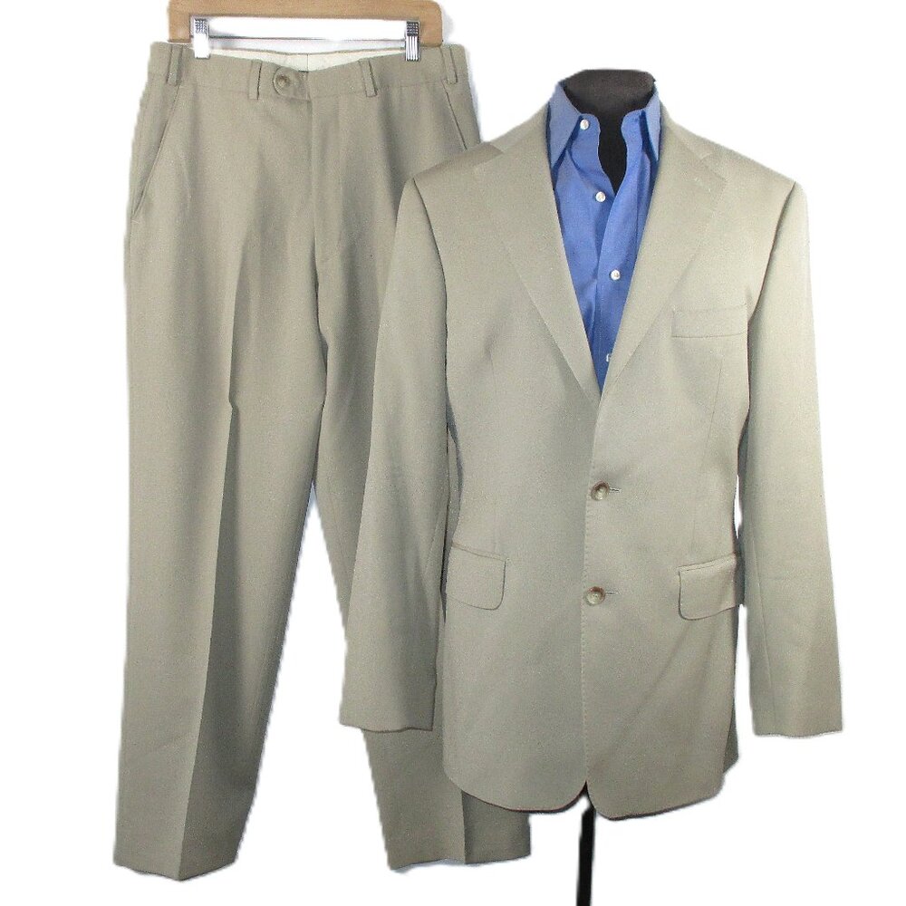 MENS 2-BUTTON CUSTOM WOOL SUIT